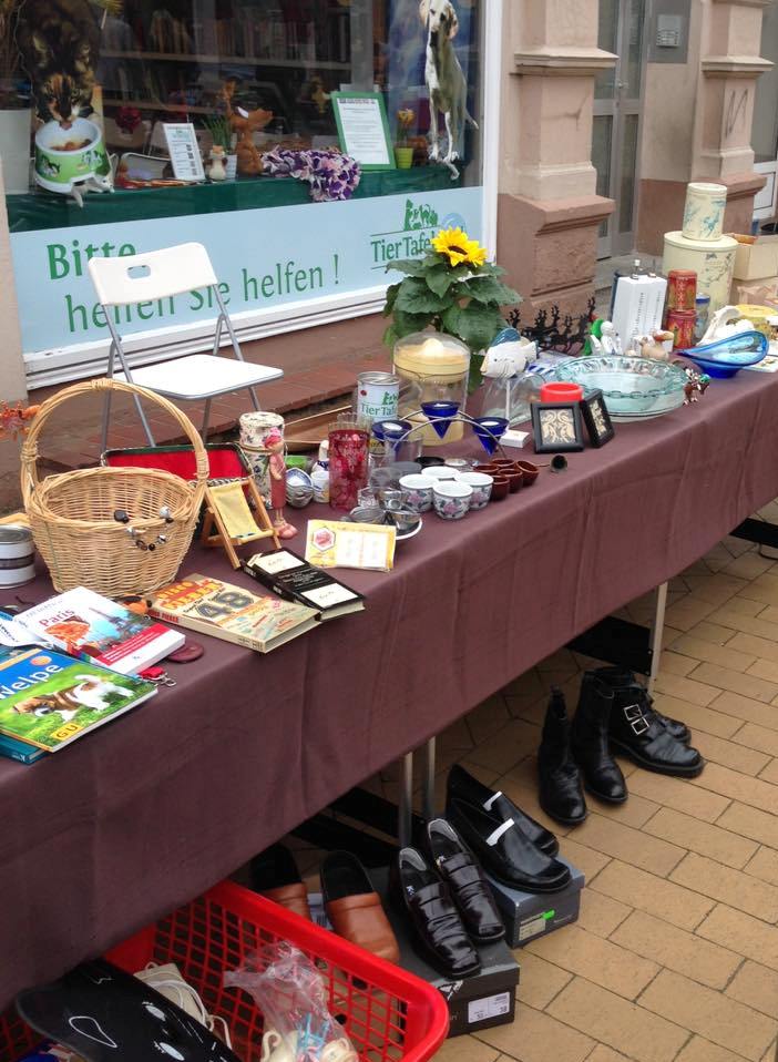 Tiertafel Flohmarkt